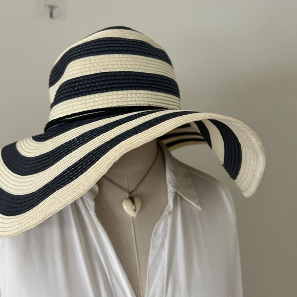Sun Hat Beach - Navy Blue Stripe Hat - Beachy Classic Elegant - Picture 13 of 13